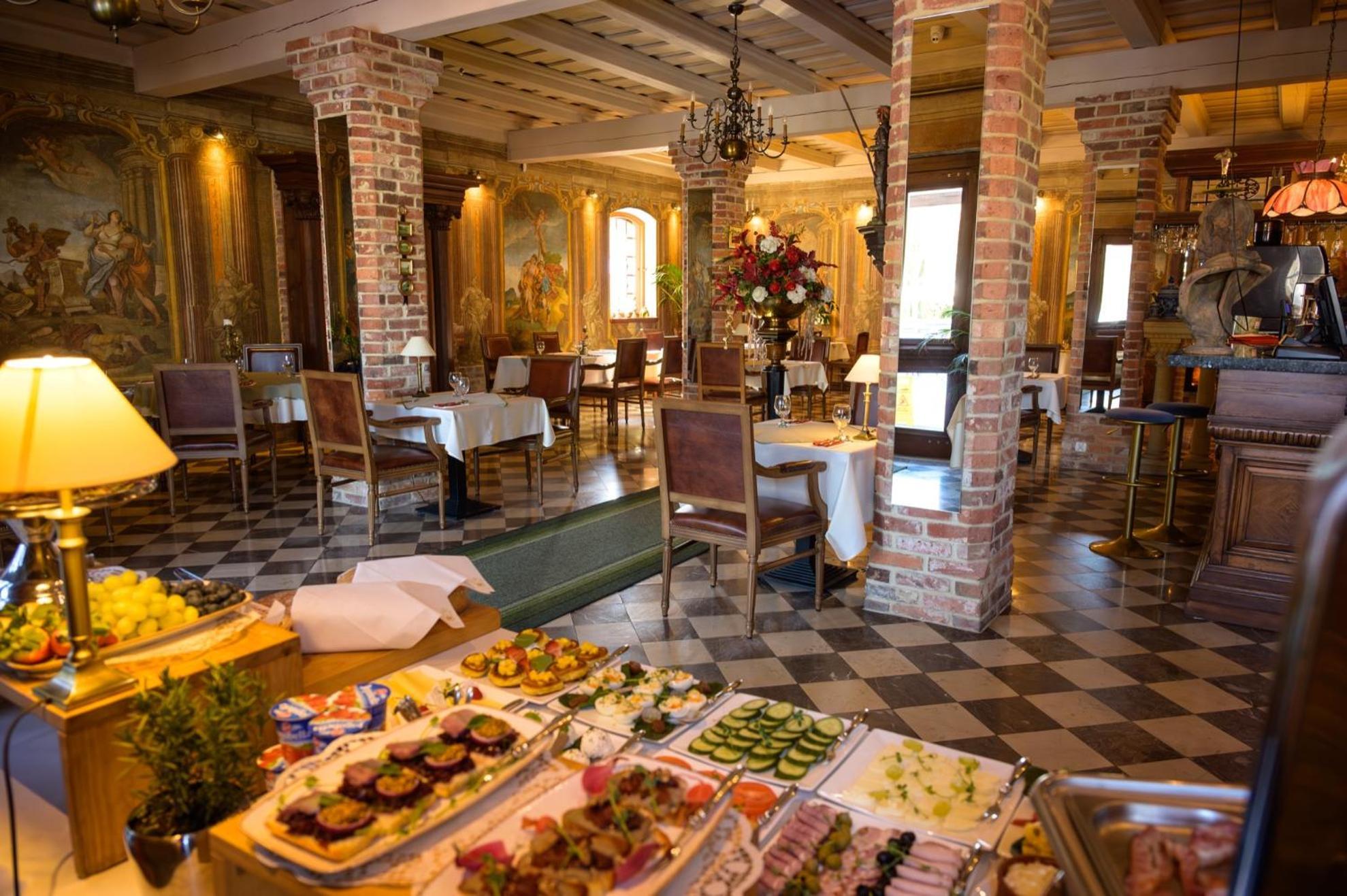 Zabi Dwor - Hotel - Restauracja - Spa Zielona Gora  Bagian luar foto